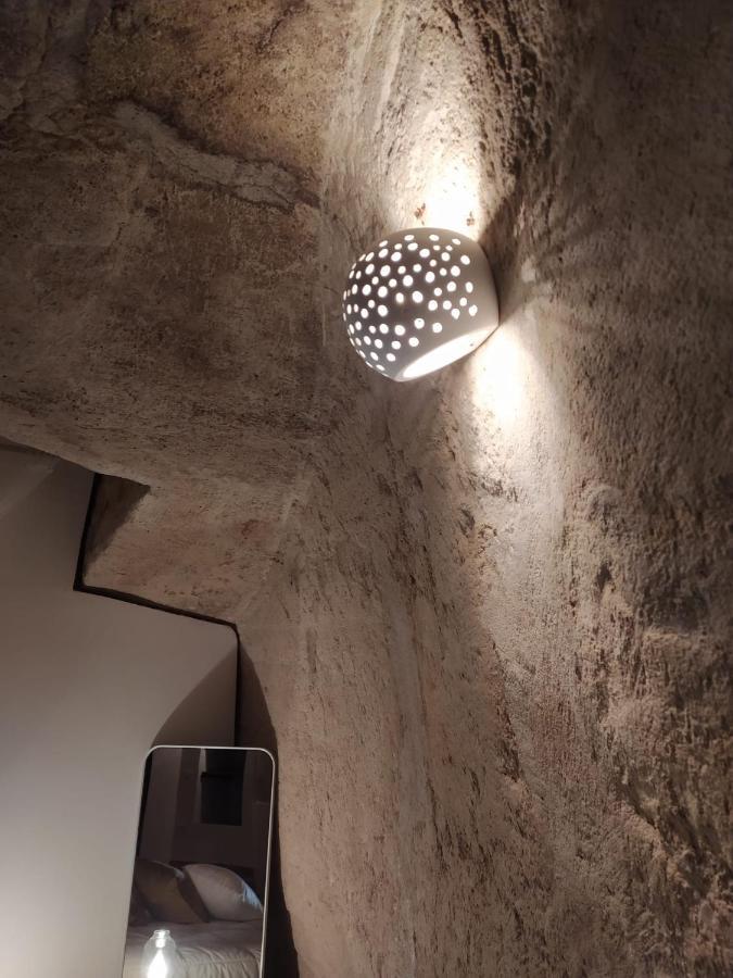 Palazzo Lombardi Cave & Suite Matera Pokoj fotografie